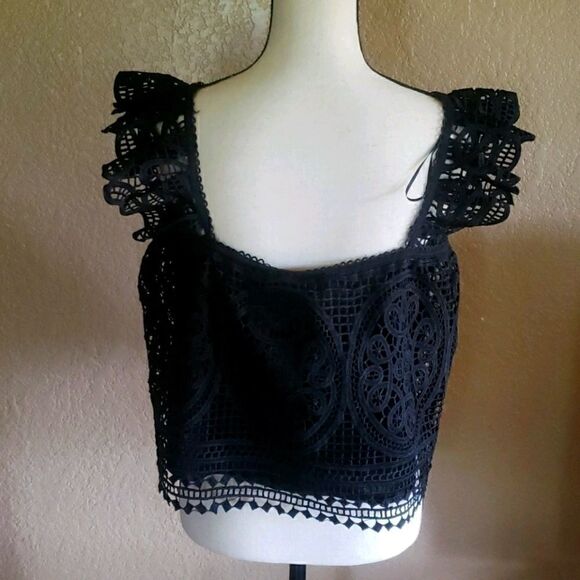 𝅺 Ladies Lace Top by ENDLESS ROSE - Picture 2 of 16